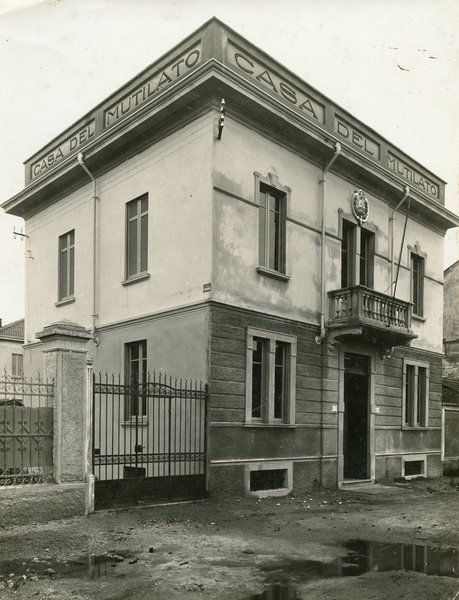 Vigevano. Casa del Mutilato