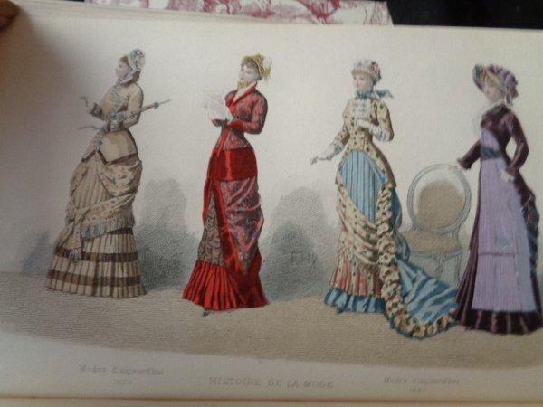 Histoire de la Mode en France. La toilette des femmes …