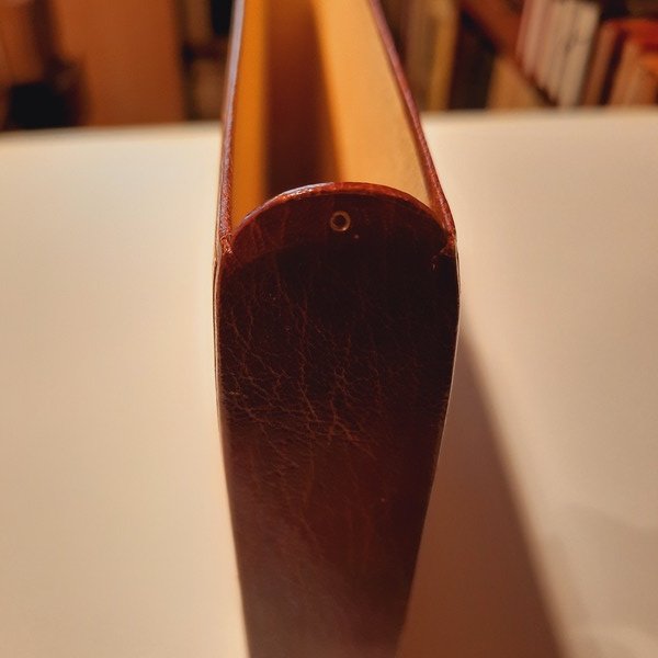 Cinq contes parisiens. Illustrations de Louis Legrand. (L'Inconnue - Imprudence …