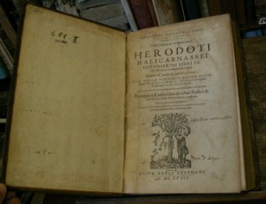 Herodoti Halicarnassei HISTORIARUM LIBRI IX, IX Musarum nominibus inscripti. Eiusdem …