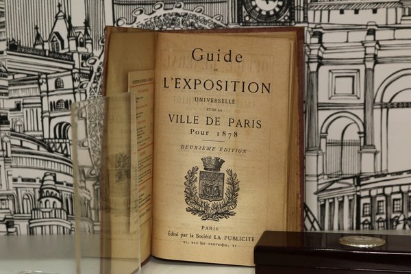 Guide de l'Exposition universelle et de la ville de Paris …