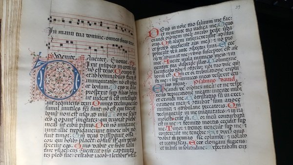 secundum ordinem fratrum praedicatorum. Manoscritto miniato su pergamena. Lombardia, 1470-80,