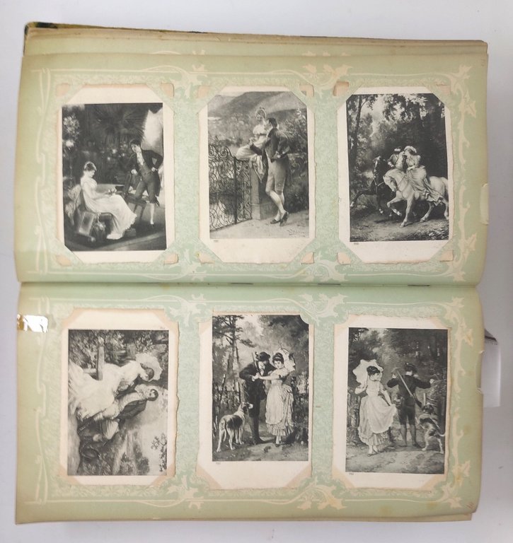 Album di cartoline&amp;nbsp;