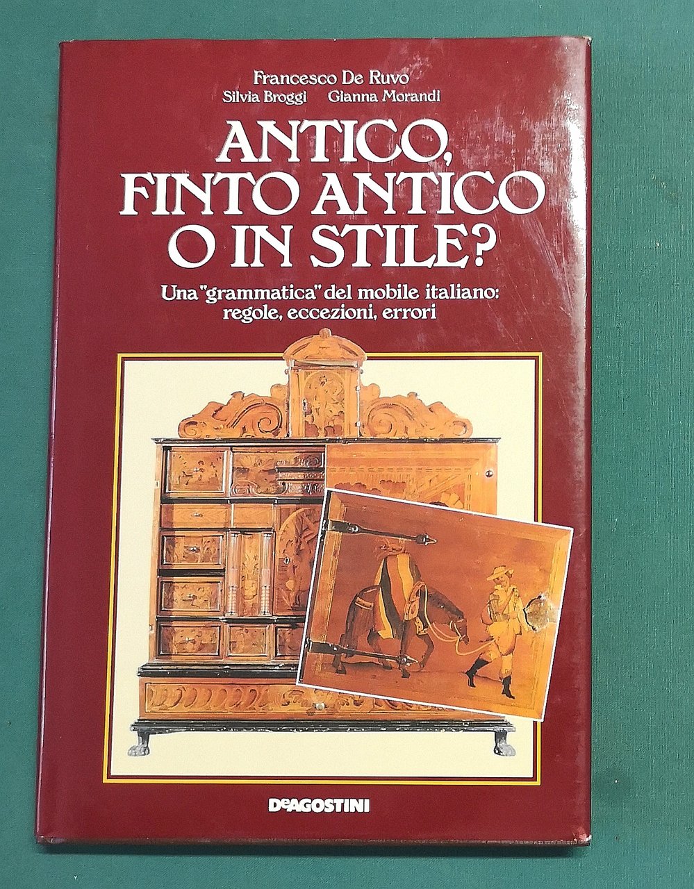 Antico, finto antico o in stile? Una grammatica del mobile …