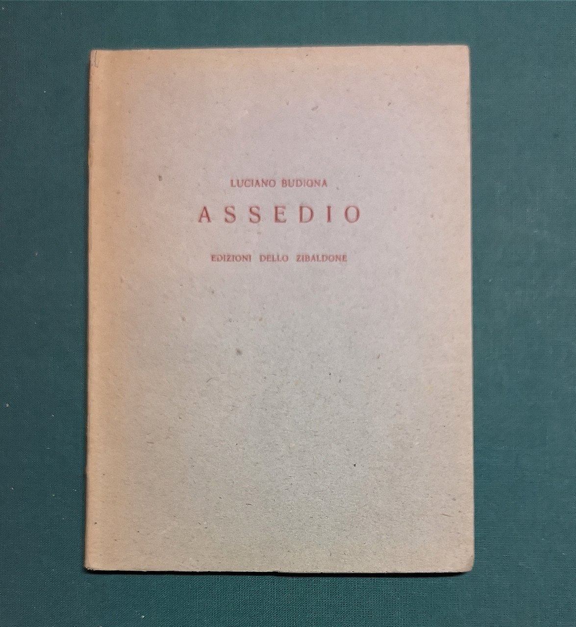 Assedio. 1945-49.