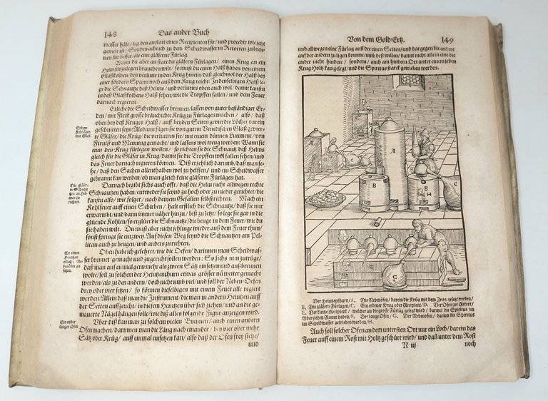 Aula Subterranea Domina Dominantium Subdita Subditorum. Das ist: untererdische Hofhaltung, …