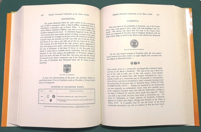 English Goldsmiths and their marks. A History of the Holdsmiths …