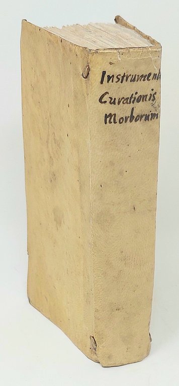 Instrumenta curationis moborum&amp;nbsp;deprempta ex pharmacia galenica &amp;amp; Chymica, Chyrurgia &amp;amp; …