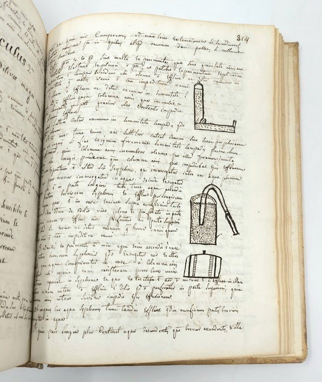 Manoscritto su carta XVIII secolo. Physica Ebreduni scripta sub dictamine …