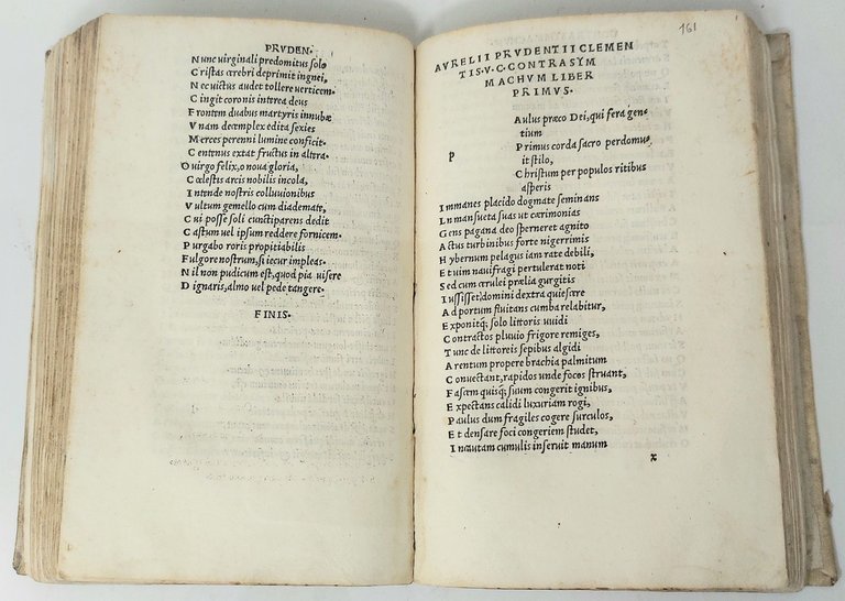 Prudentius. Prosper. Joannes Damascenus. Cosmus Hierosolymitanus. Marcus episcopus Talvontis. Theophanes.