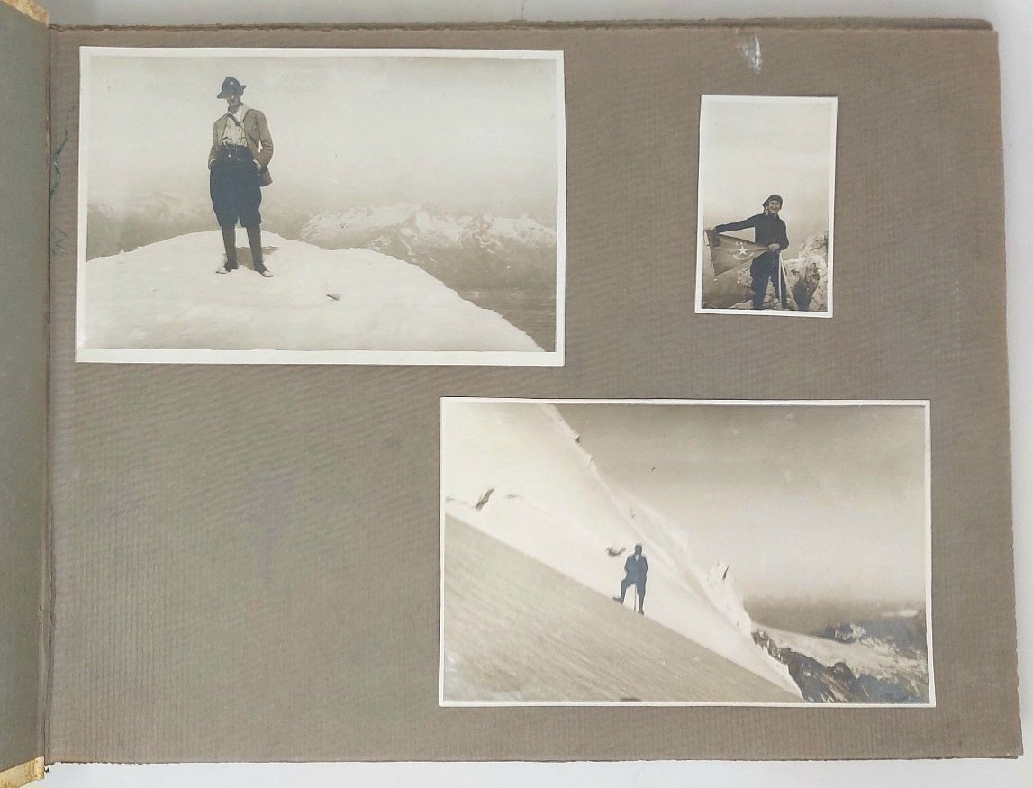 Raccolta di fotografie e cartoline d'epoca