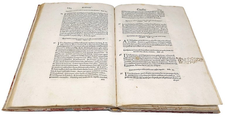 Statuta Civitatis et Principatus Papiae,&amp;nbsp;tam de regimine praetoris, quam Civilia, …