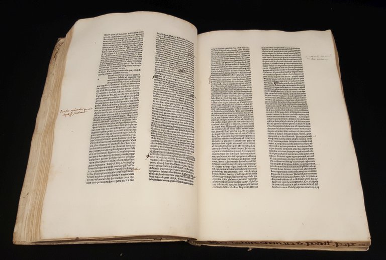 Summa de ecclesia contra impugnatores potestatis summi pontificis.