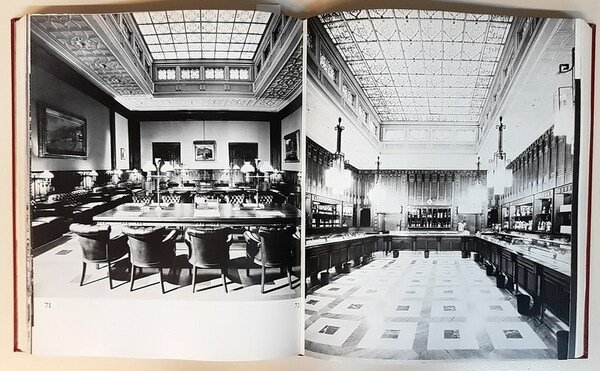 IL PALAZZO DI MONTECITORIO