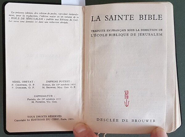 LA SAINTE BIBLE