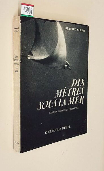 DIX METRES SOUS LA MER