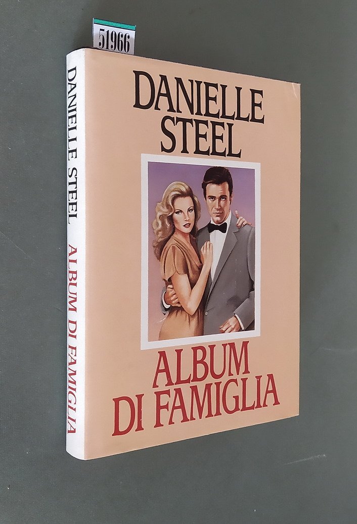 ALBUM DI FAMIGLIA | Immagine principale