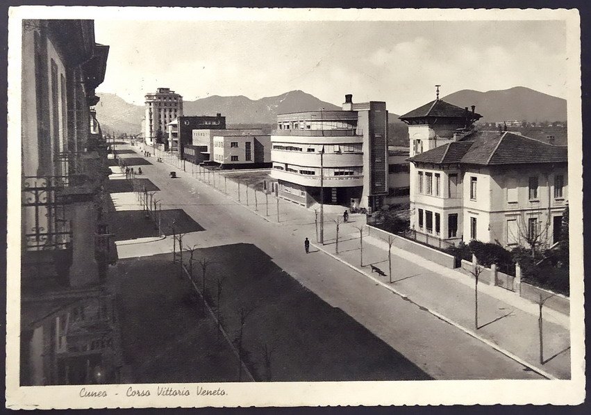 CUNEO - Corso Vittorio Veneto