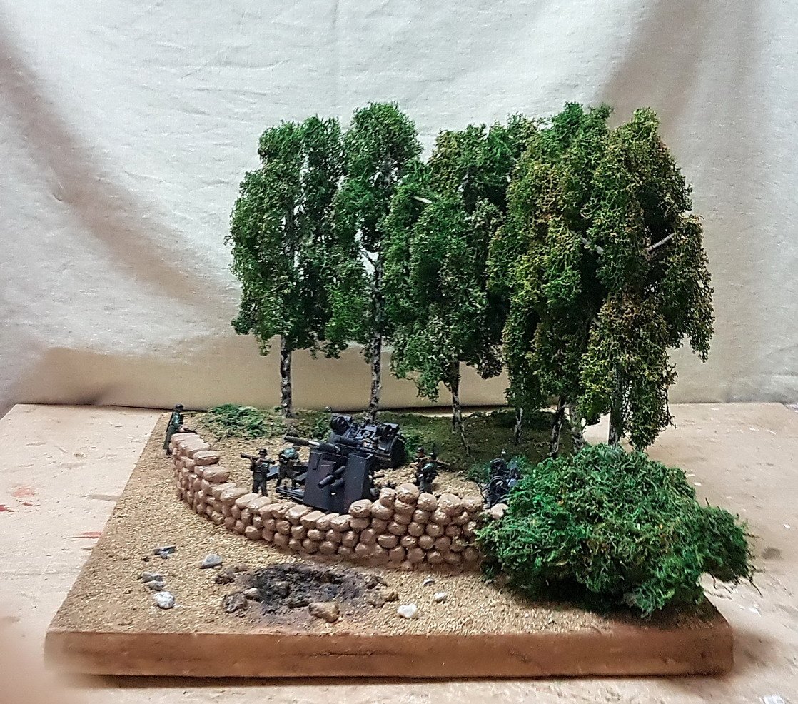 DIORAMA MILITARE TEDESCO 2. GUERRA MONDIALE con postazione artiglieria
