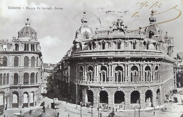 GENOVA - Piazza De Ferrari - Borsa