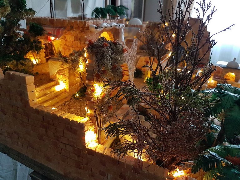 GRANDE DIORAMA CON PRESEPE in stile Orientale