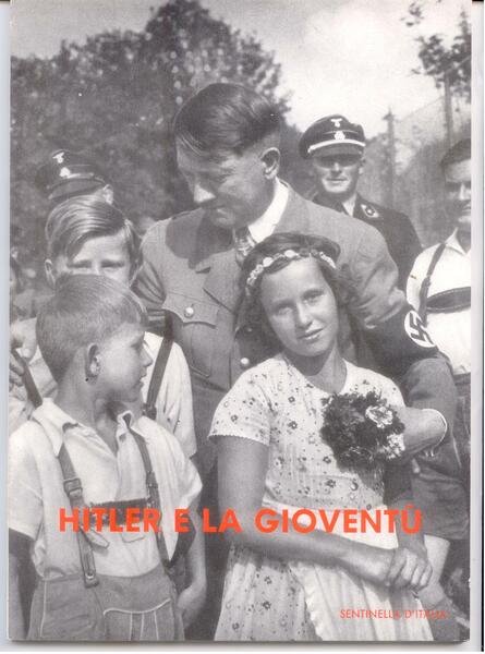 HITLER E LA GIOVENTU'