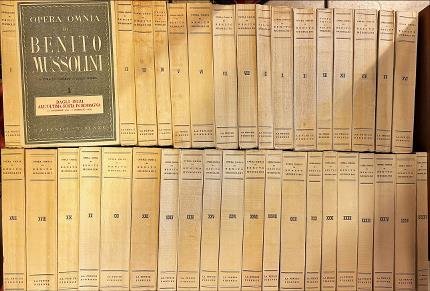 Opera Omnia di Benito Mussolini.