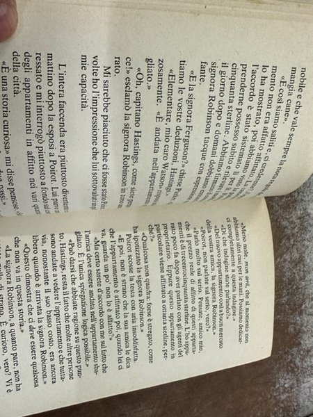 HERCULE POIROT INDAGA