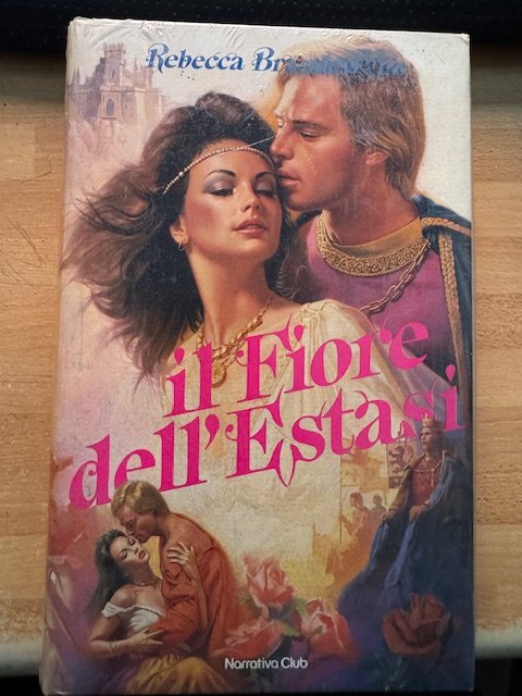 IL FIORE DELL'ESTASI