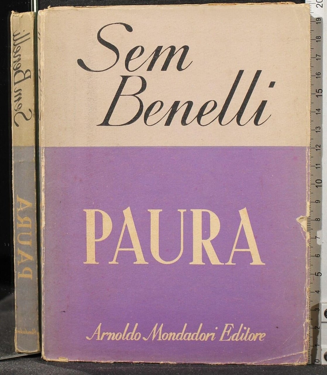 PAURA Dramma in tre atti con una DIVAGAZIONE. Prima edizione …
