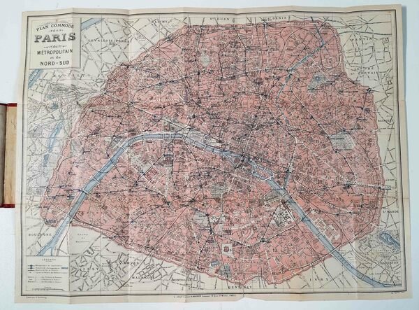 Guide indicateur des rues de Paris. Autobus - Tramways - …