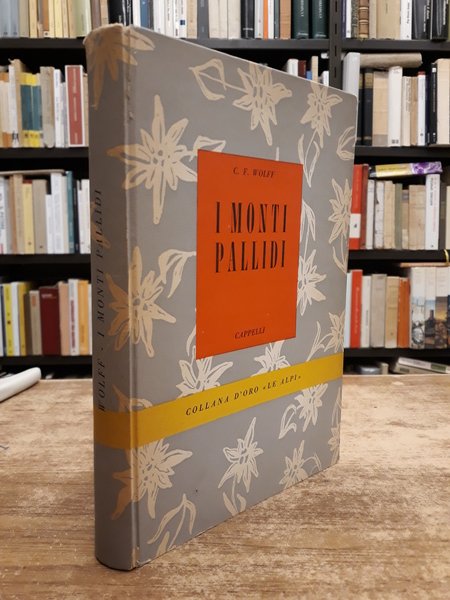 I MONTI PALLIDI.