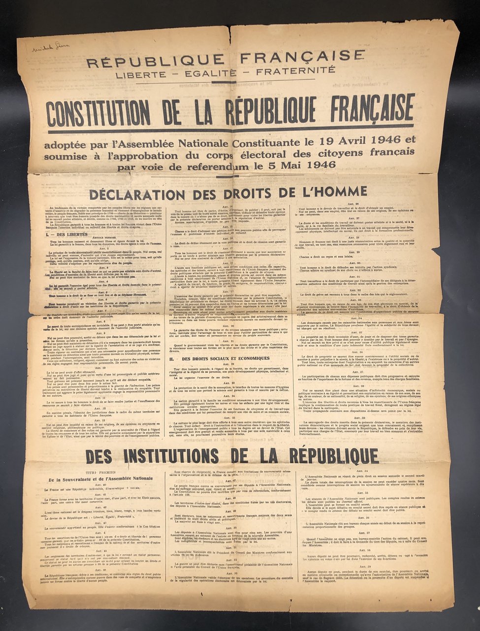 CONSTITUTION de la REPUBLIQUE Française adoptée le 19 Avril 1946. …