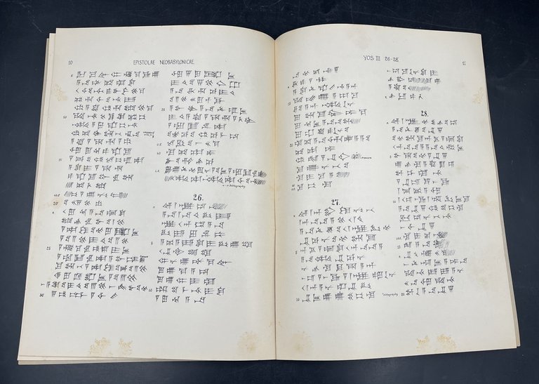 EPISTOLAE NEOBABYLONICAE YOS III. Ad usum privatum auditorum Pontificii Instituti …