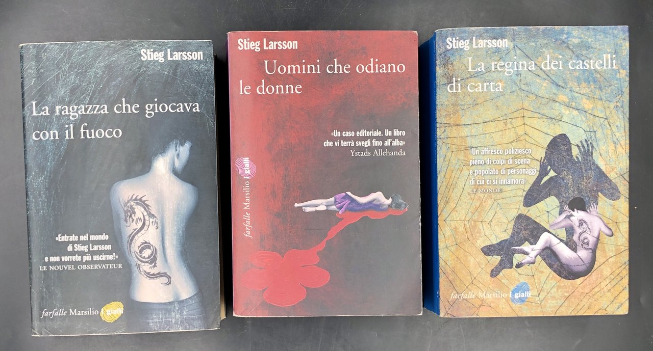 MILLENNIUM TRILOGY. TRILOGIA COMPLETA I tre volumi insieme: 1. "Uomini …