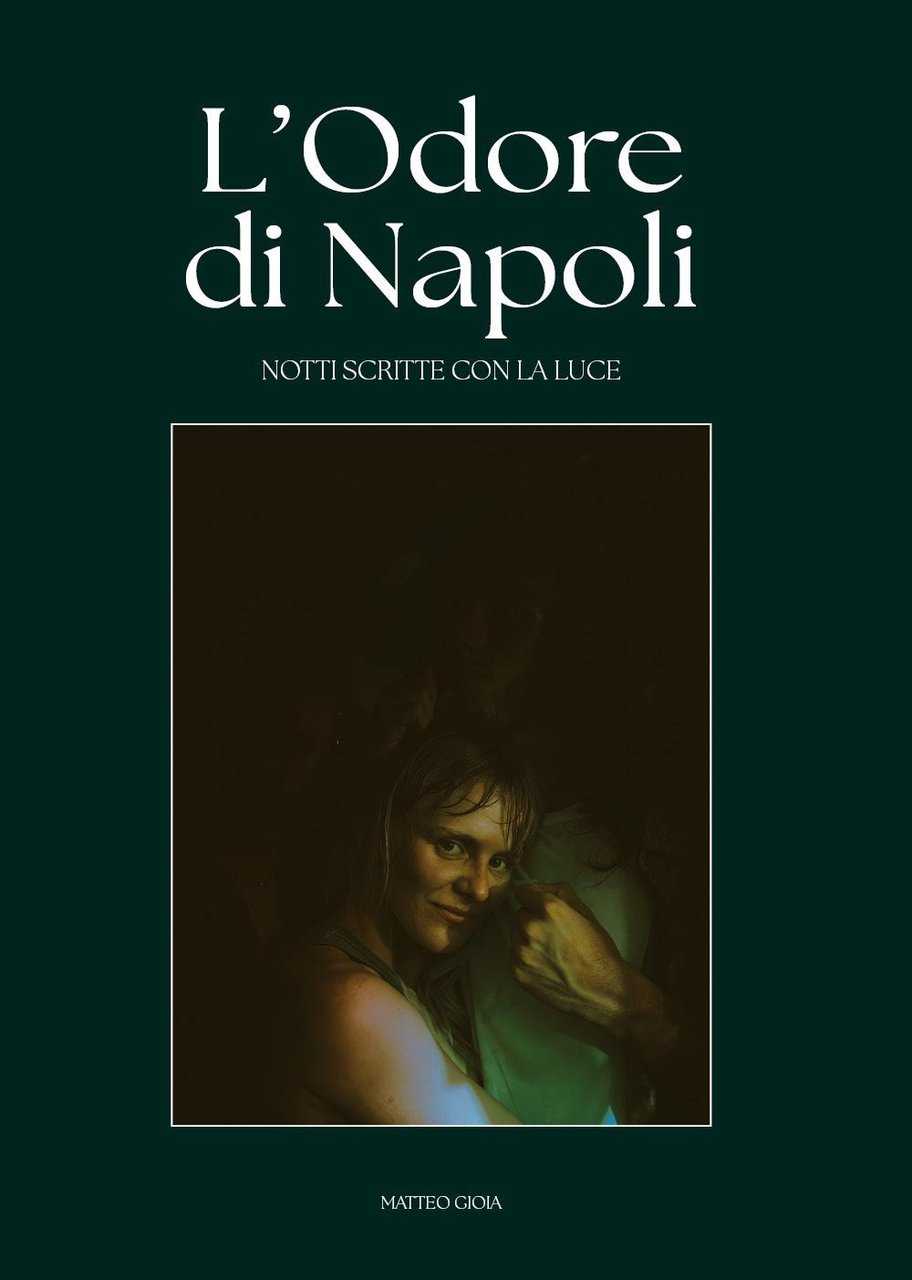 L'odore di Napoli. Notti scritte con la luce | Immagine principale