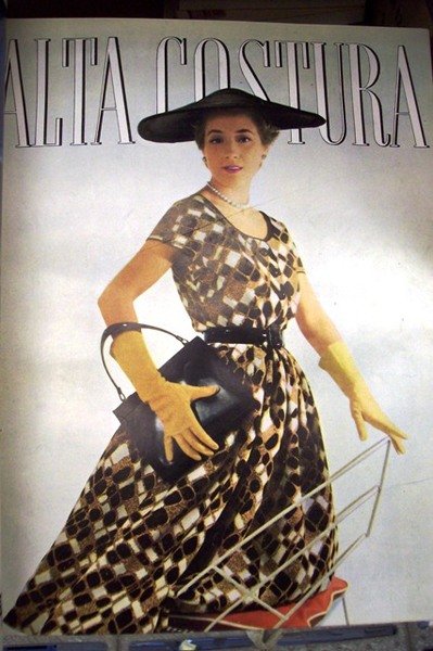 ALTA COSTURA.- Revista de la moda. Edición mensual. Editores y …