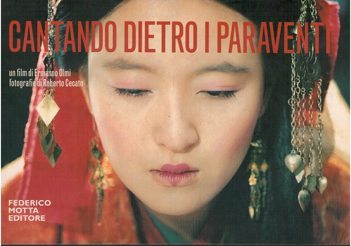 Cantando dietro i paraventi