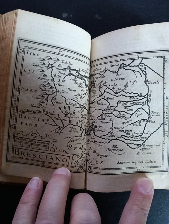 Italiae specialis membrum alterum in quo novae seu accessoriae descriptio.