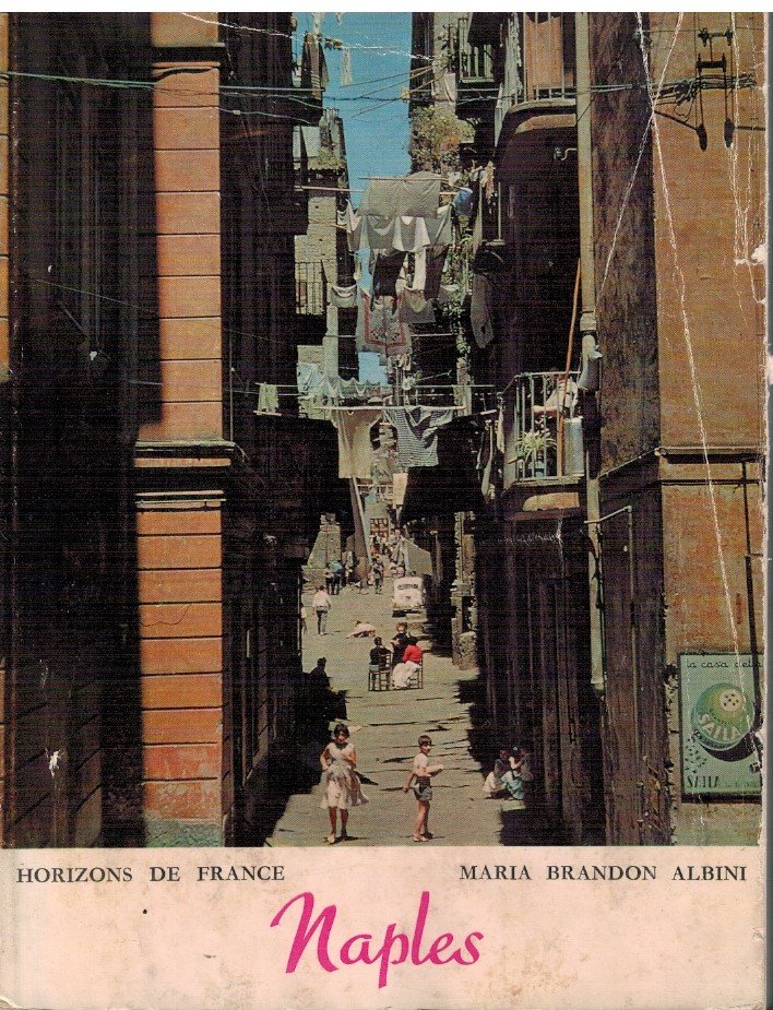 Naples et son univers