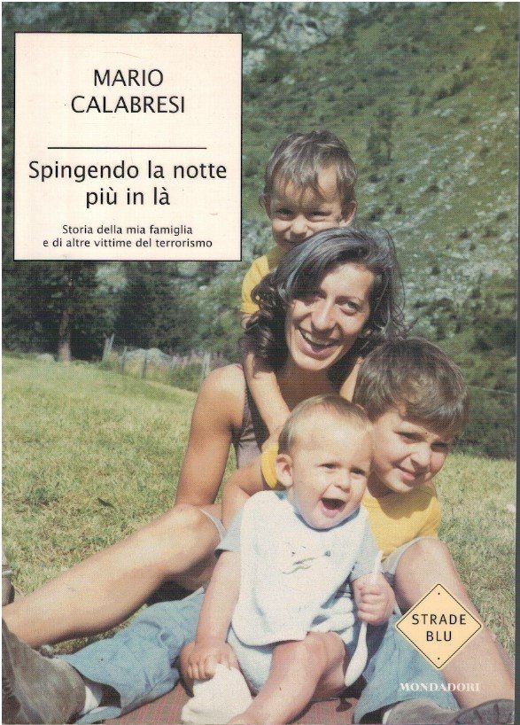 Spingendo la notte piu' in là