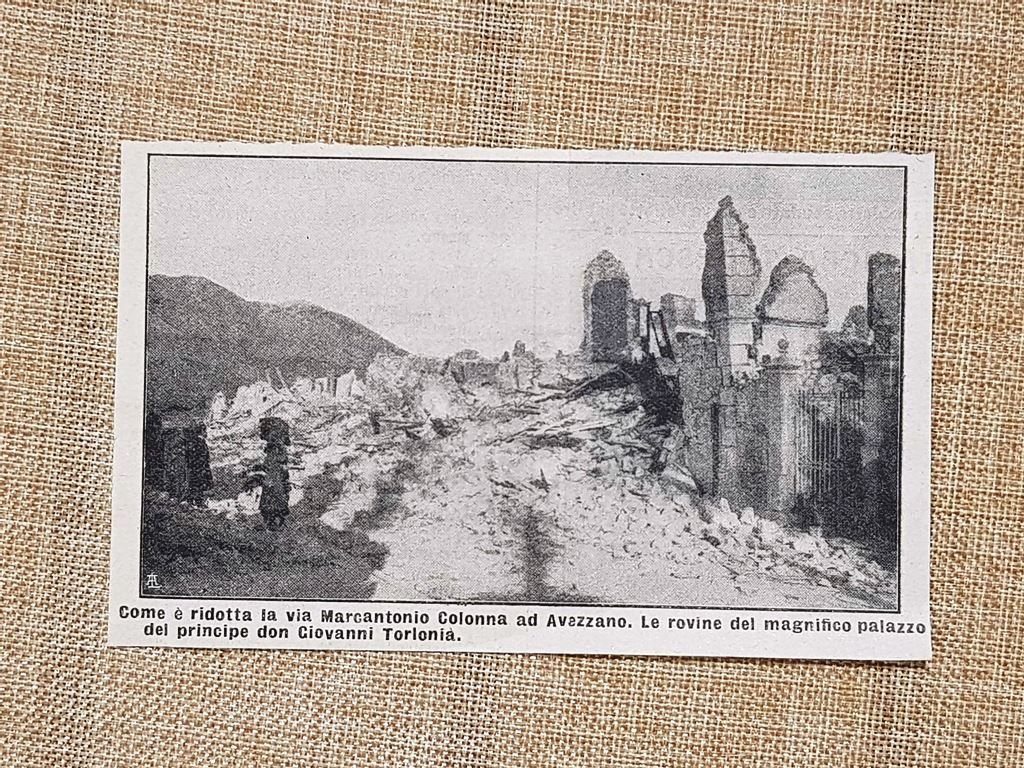 Ad Avezzano nel 1915 Il Palazzo Torlonia distrutto dal terremoto