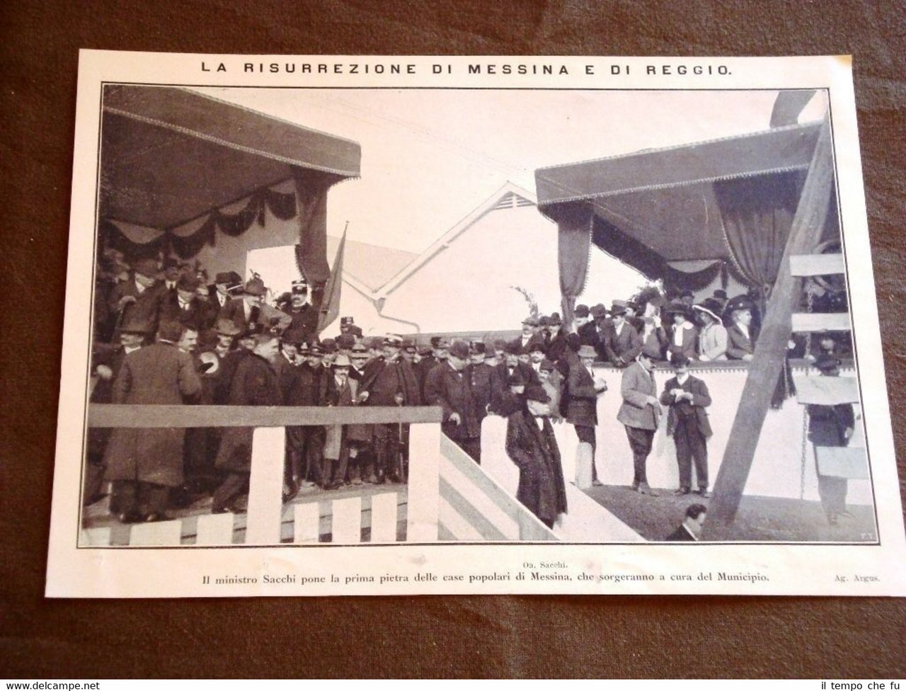 Anno 1911 Dopo di terremoto di Messina e Reggio Sacchi …