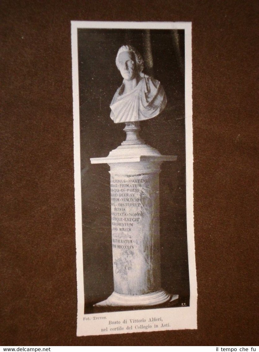 Busto di Vittorio Alfieri Cortile del Collegio in Asti nel …