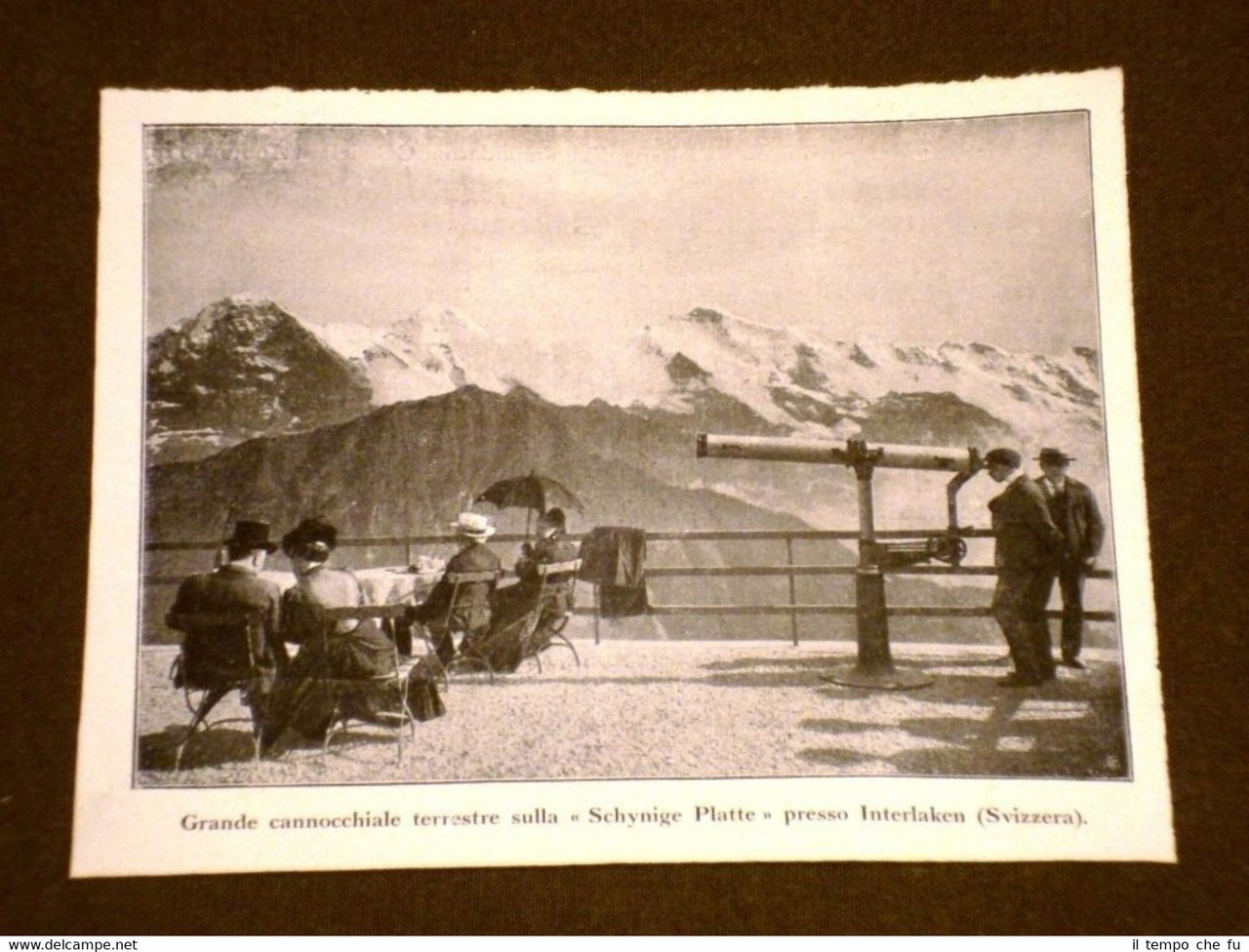 Cannocchiale terrestre sulla Schynige Platte nel 1911 Interlaken Svizzera | Immagine principale