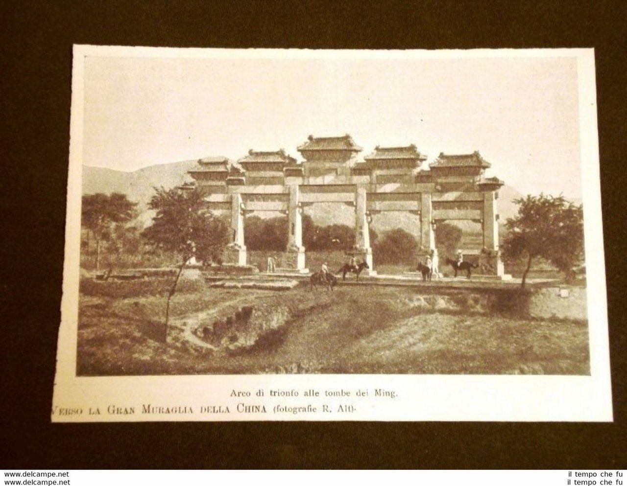 Cina nel 1900 Verso la Grande Muraglia Arco di trionfo …