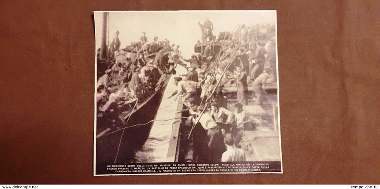 Gijon nel 1937 Fuga dei miliziani 600 soldati rossi Legionari … | Immagine principale