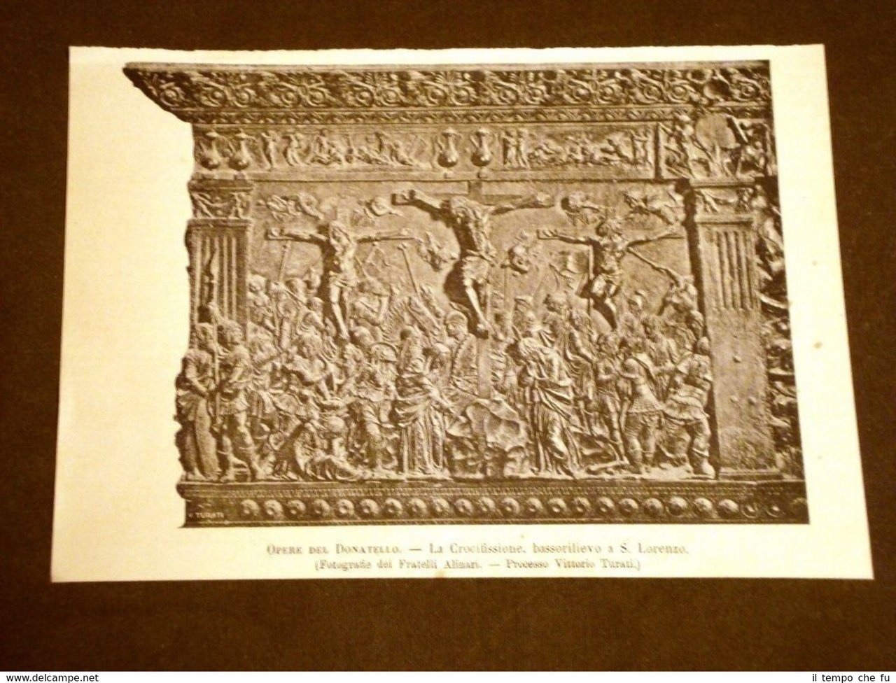La Crocifissione Bassorilievo in San Lorenzo Opera del Donatello
