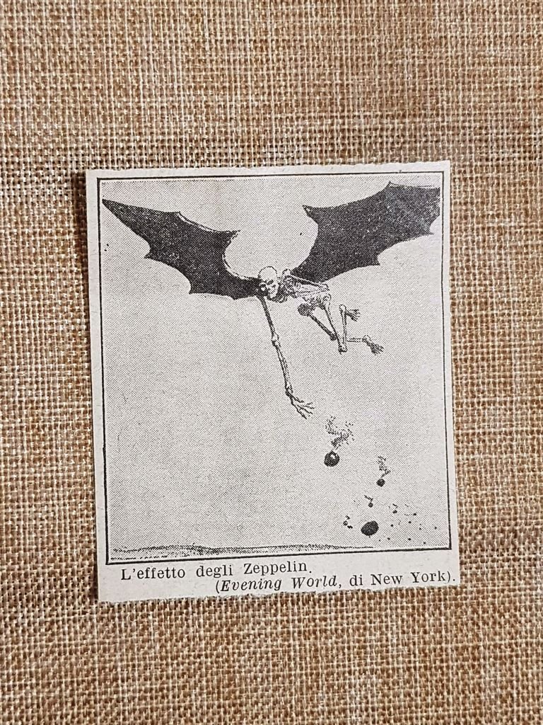 La satira nel 1914 Zeppelin Evening World di New York …