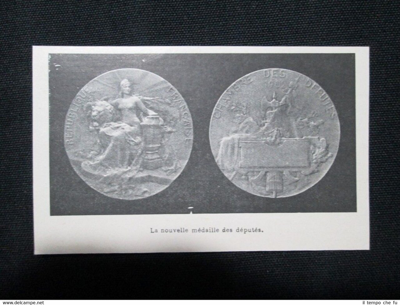 Le nuove medaglie dei deputati della Repubblica Francese Stampa del … | Immagine principale